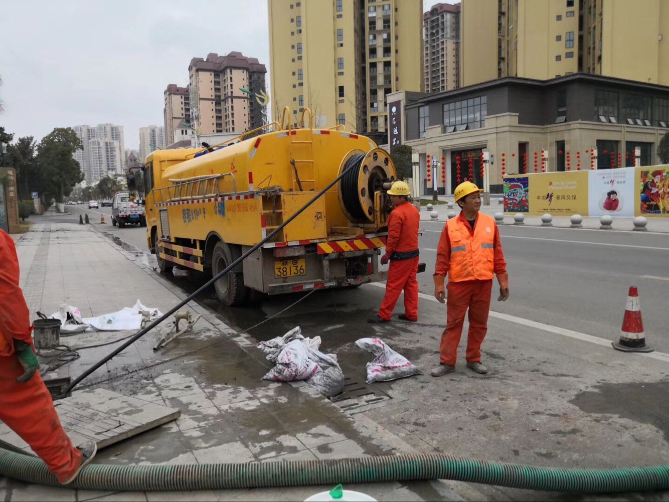 宁陕排污管道清淤-管道清洗